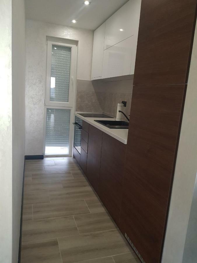 Divcibare Delux Apartman Buitenkant foto